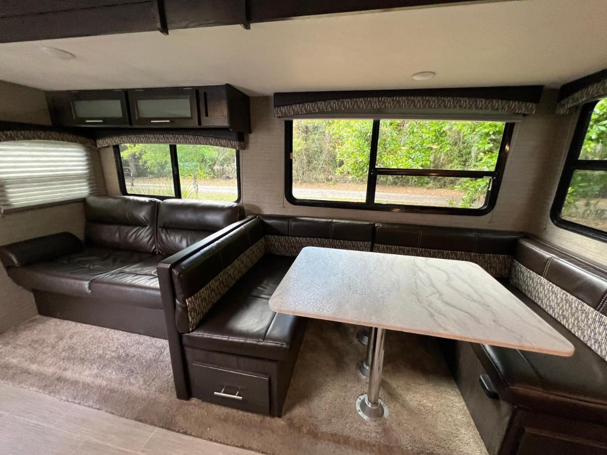 Lake Front Rv Experience Close To Port Canaveral And Kennedy Space Center Hotel Titusville Exterior photo